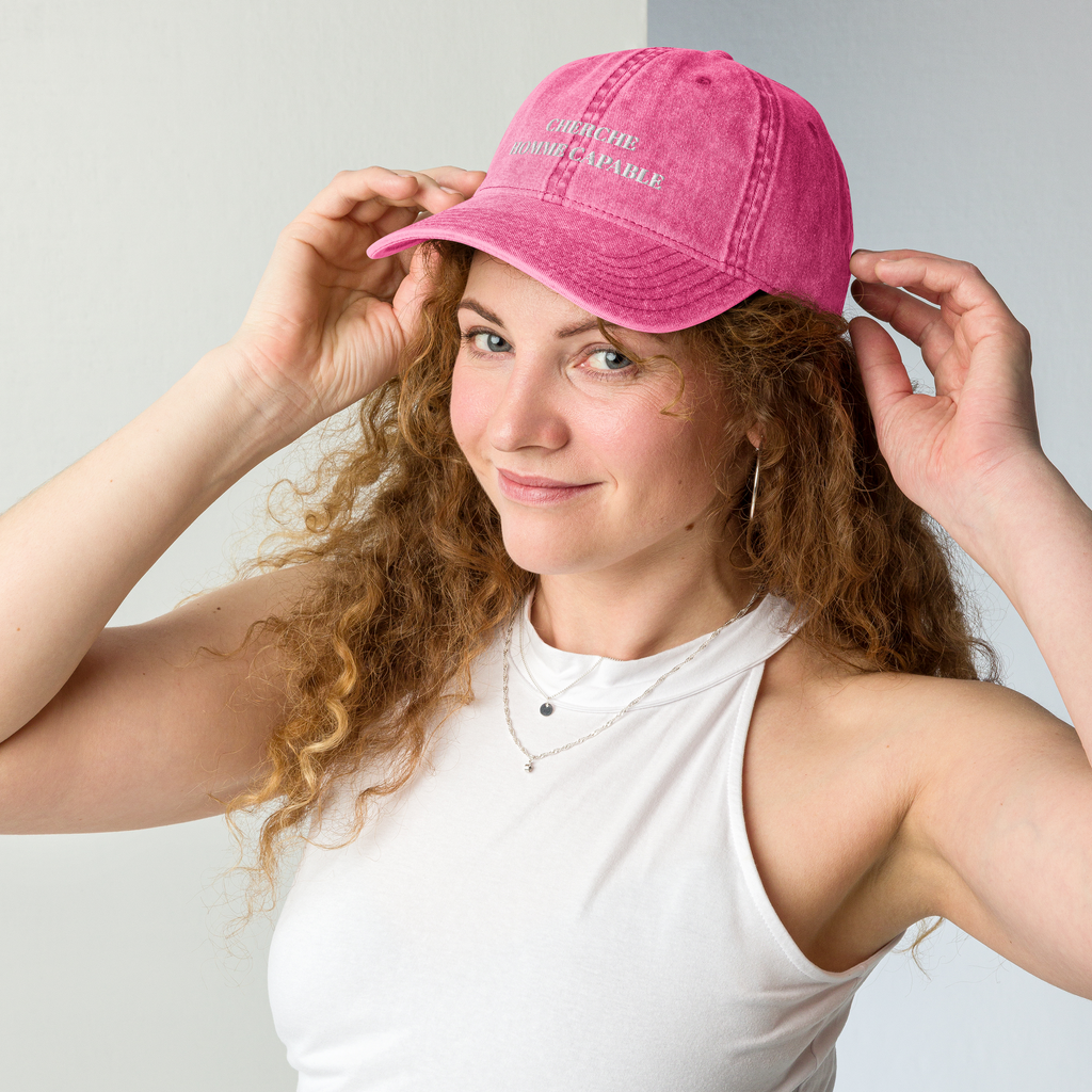 CASQUETTE - CHERCHE HOMME CAPABLE